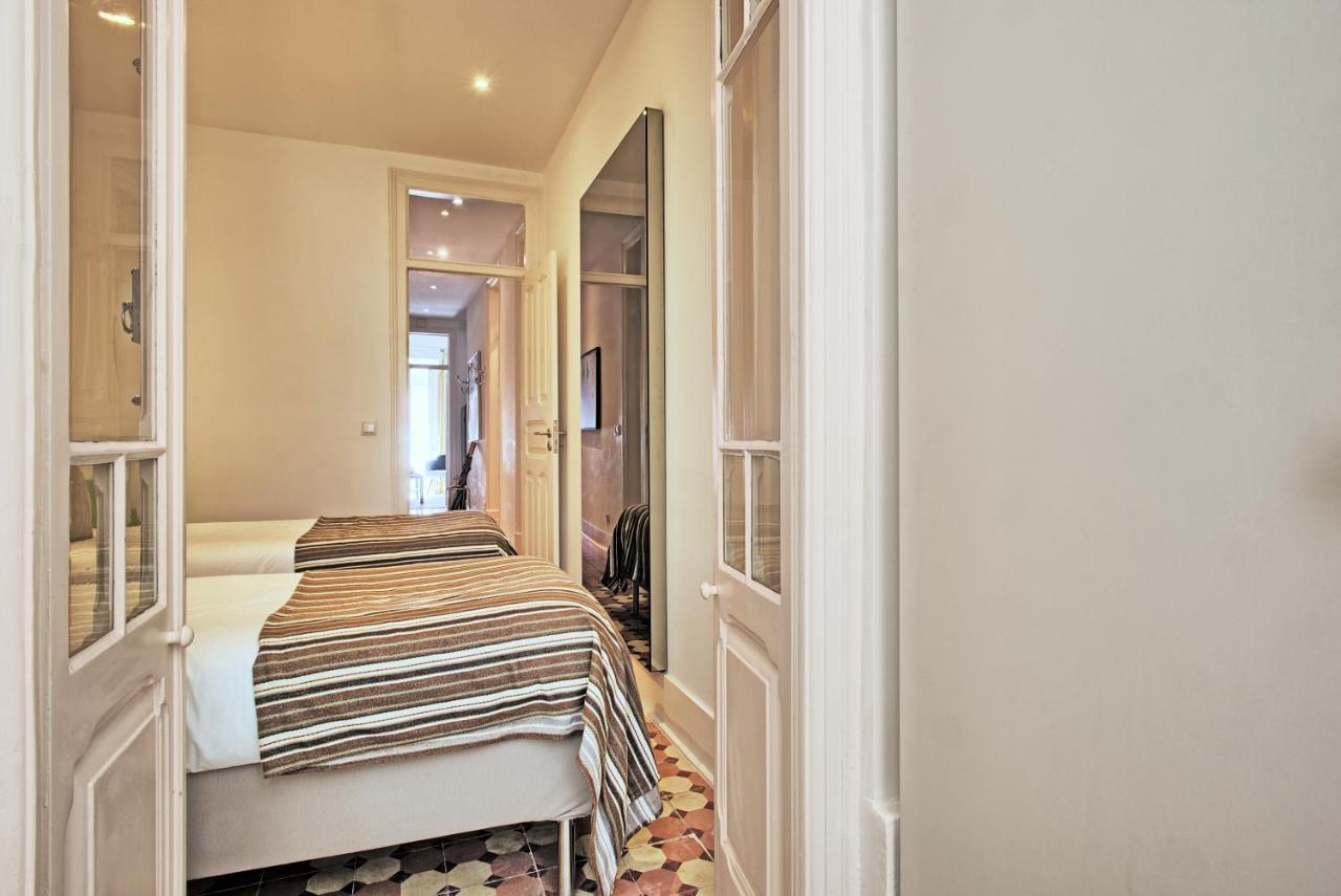 Amoreiras Luxurious By Lisbon Village Apartments Exterior photo